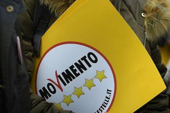 Europee, nel M5S scoppia il caso esclusi. Melone: “Chiesto passo indietro a me e Mandoi”