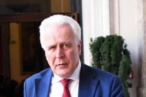 Giani: “Regioni hanno un ruolo centrale”