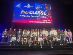 Manageritalia Lombardia premia il merito degli studenti milanesi e brianzoli, consegnate le 694 borse di studio del Fondo Mario Negri