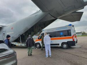 Neonato con malformazione cardiaca trasferito da Uk a Roma: doppio intervento al Bambino Gesù