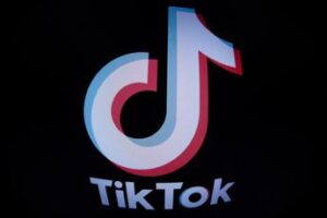 TikTok al bando in Usa, da Terzi a Borghi è unanime l’allarme: “Rischi disinformazione anche in Italia”