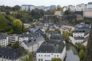 Eurispes, finanza è ‘fantasma’: 40% totale Investimenti Esteri Diretti globali