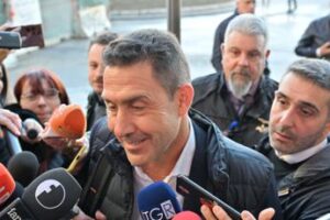 Europee, Vannacci: “Se eletto non mi dimetterò dall’esercito, resto un soldato”
