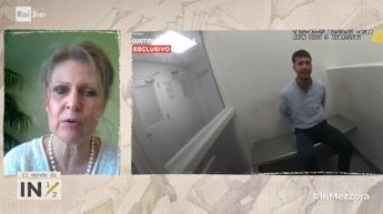 Matteo Falcinelli, parla la madre: “Polizia ha mentito, dopo arresto ha paura”