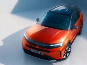 Nuova Opel Frontera: un remake futuristico