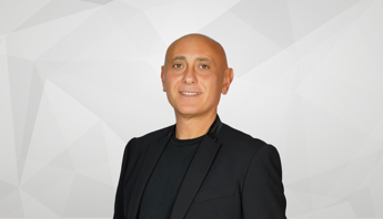 Oltre i limiti dell’AI: le applicazioni SEOZoom per la SEO e gli e-Commerce