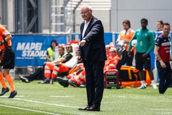 Sassuolo-Cagliari 0-2, gol di Prati e rigore di Lapadula: rossoblu salvi