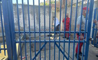 Strage di operai a Casteldaccia, il sopravvissuto sotto choc: “Mi sento miracolato”