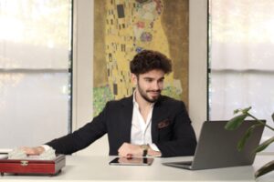 Vendere case puntando sull’arte, l’innovativa idea di Valori Immobiliari