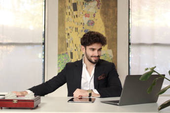 Vendere case puntando sull’arte, l’innovativa idea di Valori Immobiliari