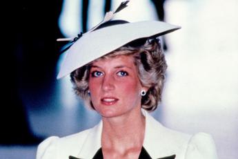 All’asta la più grande collezione di oggetti della principessa Diana