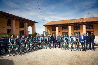 Caffè Borbone con giovani eroi dello sport