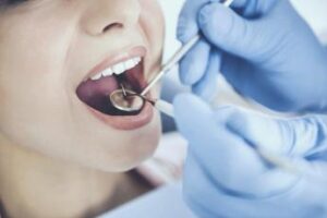ClinicalTop e Max Cavallari: una collaborazione per sorridere insieme