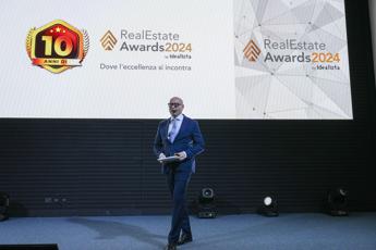 Immobiliare: Intelligenza Artificiale e Real Estate, le sfide per gli agenti immobiliari del futuro all’appuntamento annuale dei Real Estate Awards