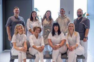 Implantologia all on four: la nuova tecnologia per ripristinare il sorriso