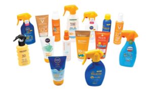 Indagine Altroconsumo, segnalate a ministero e Agcm creme solari per bimbi