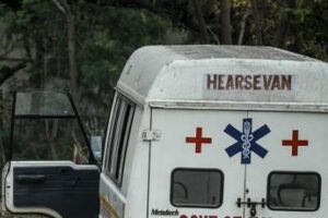 India, scontro tra treni: almeno 13 morti e 25 feriti