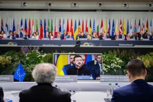 Meloni al summit sull’Ucraina: “Uniti per aiutare Kiev”. Ma alcuni Paesi non firmano dichiarazione