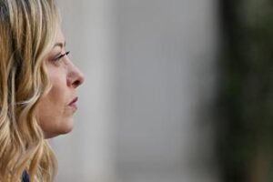Migranti, Meloni: “Ho consegnato al procuratore antimafia Melillo esposto su flussi”