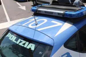 Milano, abusi sessuali e sevizie su un 16enne disabile: fermati un 14enne e un 44enne