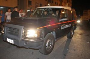 Spari in piazza a Casal di Principe, fermato il figlio del boss pentito Sandokan