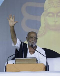 Spiritual Leader Morari Bapu Urges World Leaders to Unite for Peace in Russia-Ukraine Conflict