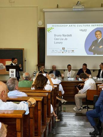 Arte, cultura, impresa: all’orto botanico di Napoli