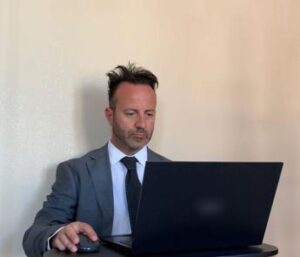 Claudio Acquista, imprese e consulenza: “Certificazioni fondamentali per l’efficienza aziendale. Ma oggi serve anche formazione sulla privacy”