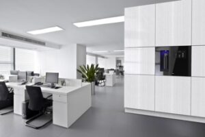 Design: in estate l’ufficio si rifa il look, anche con la cucina