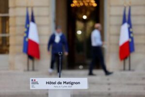 Elezioni Francia, identikit del nuovo premier: parte il toto-nomi