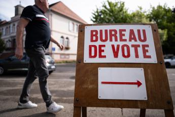 Elezioni Francia, urne aperte per il secondo turno