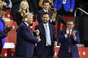 I figli di Trump lo hanno convinto a scegliere Vance, il retroscena