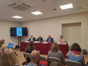 Tumore seno, meno chemioterapia grazie a oncologia di precisione