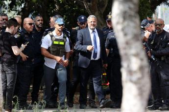 Israele, ministro Ben Gvir prega a Spianata moschee. Usa: “Inaccettabile”