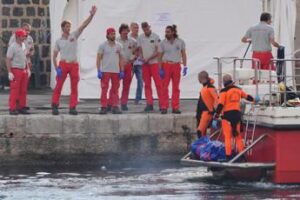 Naufragio Palermo, recuperato corpo di Mike Lynch: si cerca la figlia Hannah