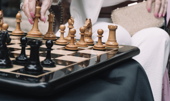 Russia, avvelena l’avversaria durante il torneo di scacchi: “Era stata scortese”