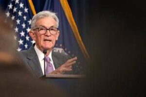 Trump vuole ‘licenziare’ il presidente della Fed Powell, può farlo?