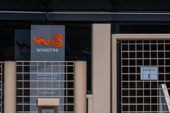 Windtre rimborsa cliente ma con 20 assegni da 1,42 euro