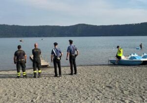 Castel Gandolfo, due giovani annegano nel lago