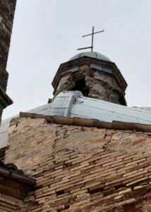 Roseto, cade fulmine sulla cupola della chiesa di Montepagano: aperto il Coc