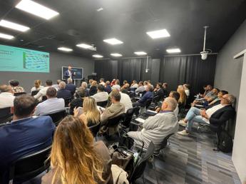 “Giordano Guerrieri (Finera): Supporto esperto alle imprese per accedere ai fondi e superare la burocrazia”