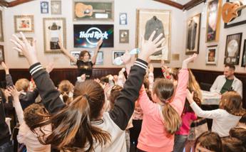 Hard Rock Cafe Roma celebra i nonni