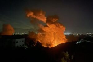 Hezbollah raffica di razzi e droni contro Israele: “Colpita base militare”