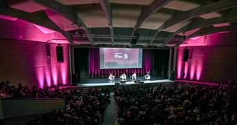 La famiglia Assange, Szabo, Back, Ardoino e altri 100 speaker: a pochi chilometri dall’Italia, andrà in scena il Lugano’s Plan B Forum
