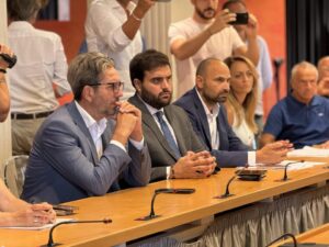 Roseto, difesa della costa: intervento di manutenzione in zona sud