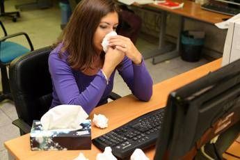 Salute, con calo termico prime insidie, ecco perché il freddo favorisce virus e batteri