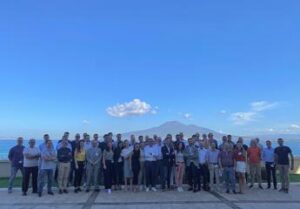 Schneider Electric riunisce i suoi partner system integrator, per affrontare insieme con successo le transizioni gemelle