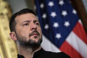 Ucraina-Russia, Zelensky: “Serve pace giusta”. A sorpresa incontrerà Trump