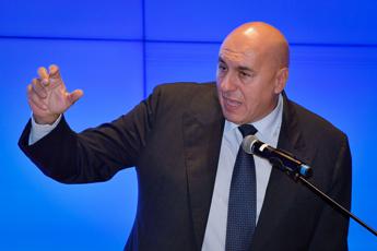 Crosetto: “Siamo in Libano e ci rimaniamo, Italia non prende ordini da nessuno”