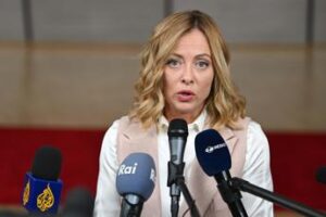 Giorgia Meloni in Libano, media: “E’ il primo leader in visita dopo raid Idf al sud”